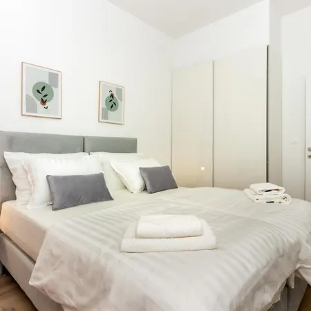 Golden Διαμέρισμα