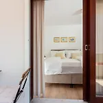 Golden Apartman